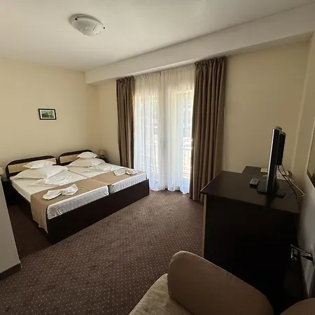 Golden 3* 데포리노드